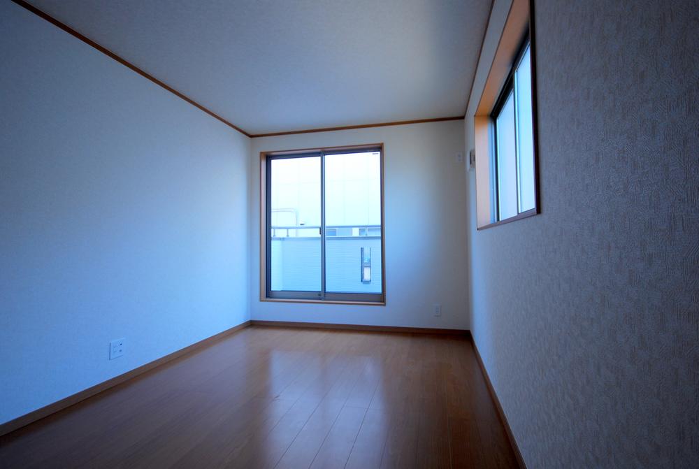 Non-living room. Local (11 May 2013) Shooting