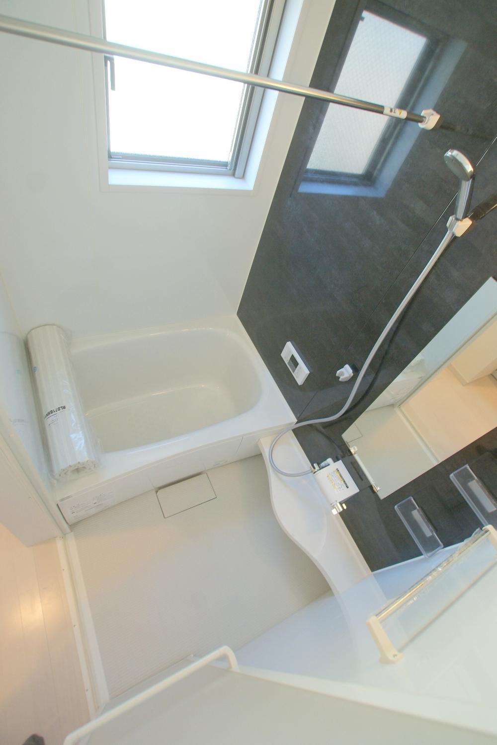 Other introspection. Bathroom