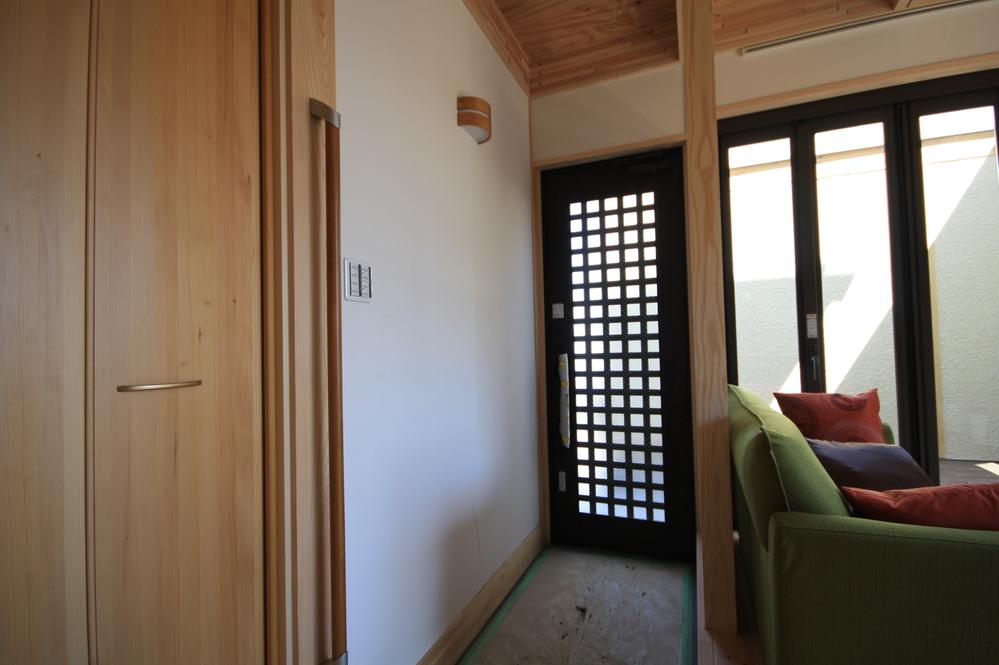 Same specifications photos (Other introspection). Seller construction cases