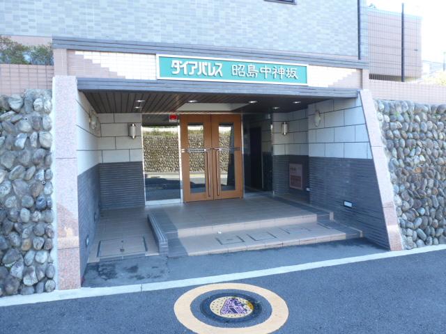 Entrance. Feeling of luxury is the entrance