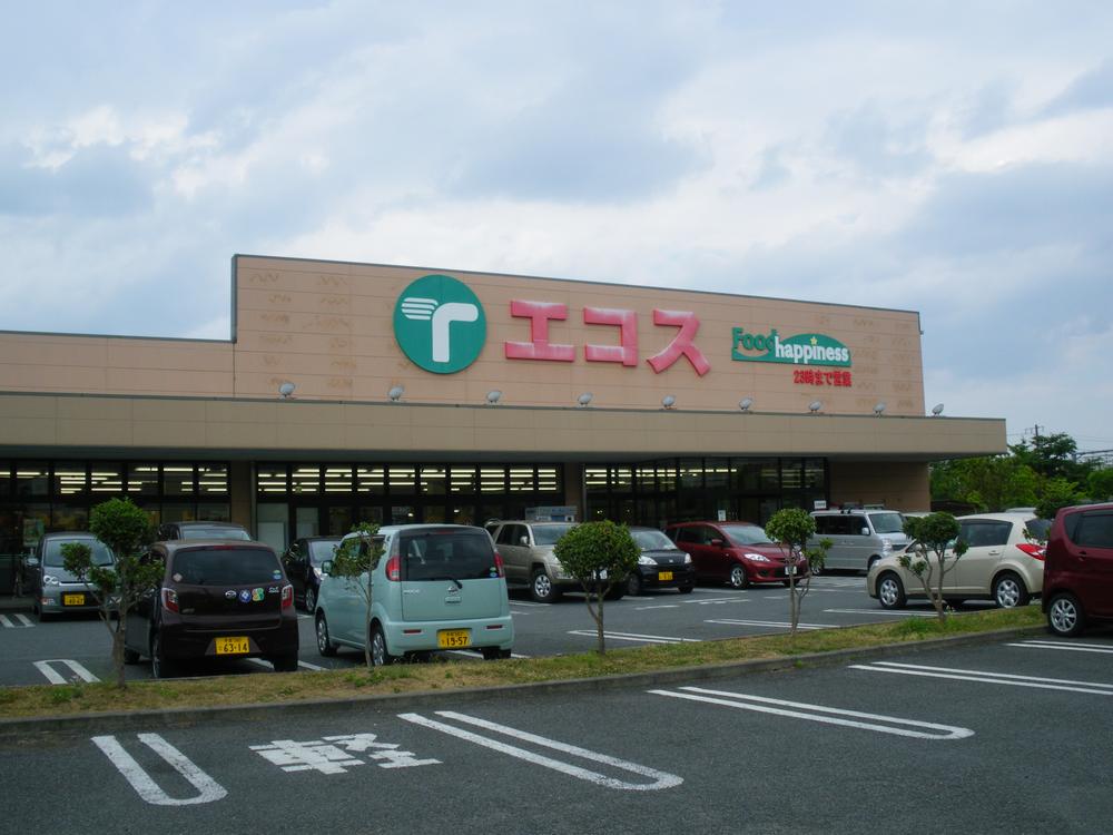 Other. 3-minute walk from the Ecos Haijima store (about 180m)