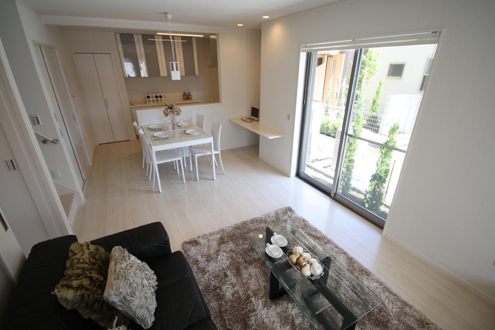 Same specifications photos (living). The company construction cases