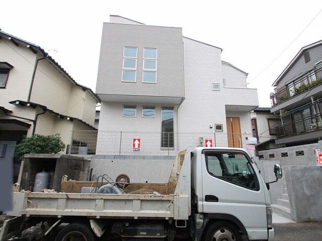 Local appearance photo. Nearing completion