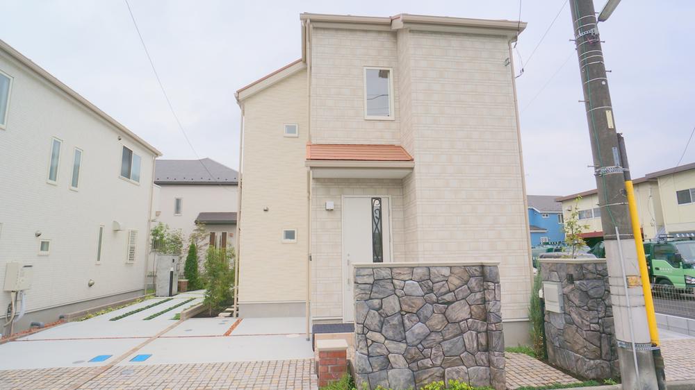 Local appearance photo. 1 Building site (June 2013) Shooting