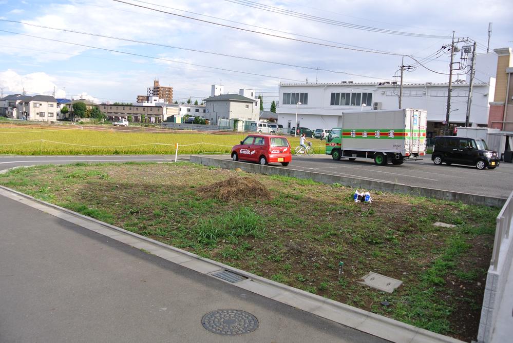 Local land photo. Local (September 2012) shooting