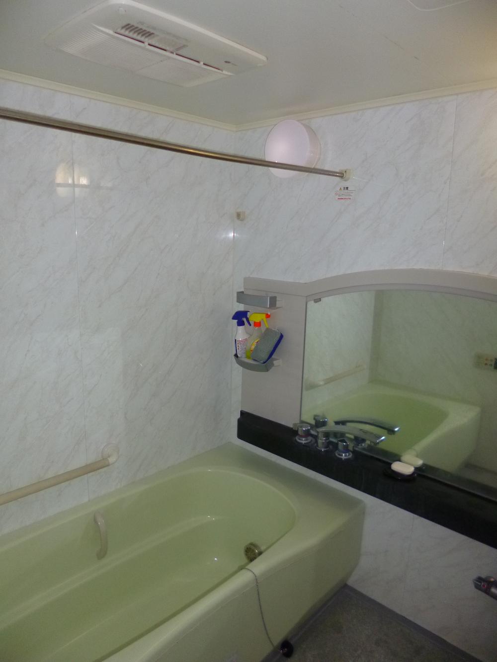 Bathroom. Indoor (12 May 2013) Shooting 1.25 square meters bathroom!