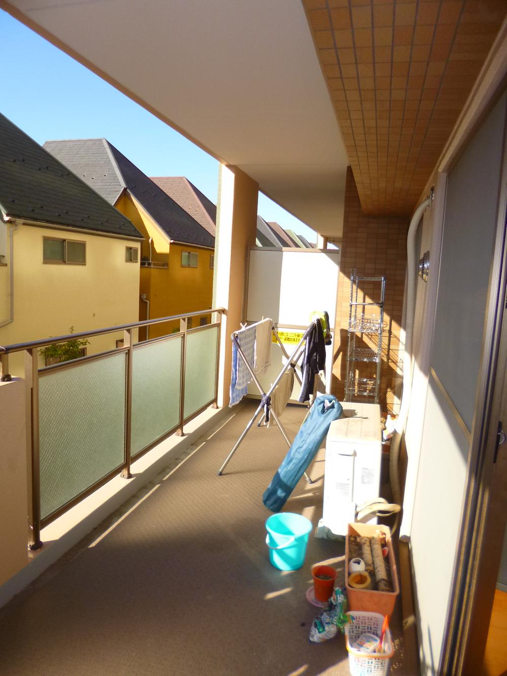 Balcony. Indoor (12 May 2013) Shooting