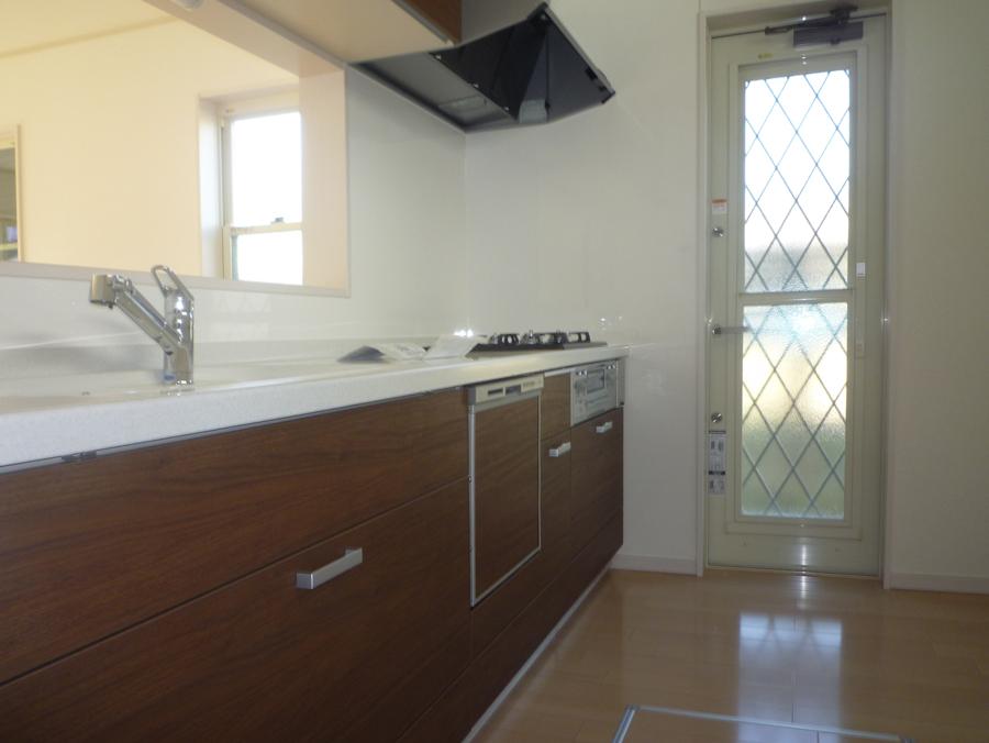 Kitchen. Indoor (12 May 2013) Shooting 1 Building