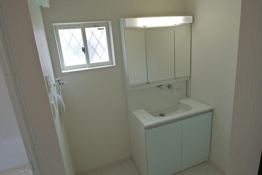 Same specifications photos (Other introspection). Example of construction