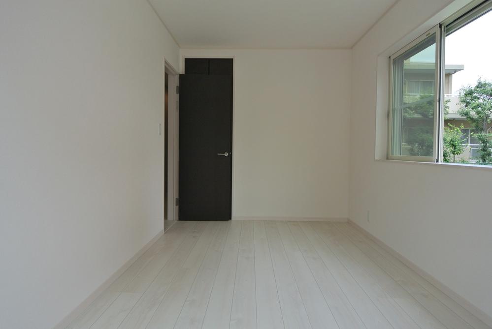 Same specifications photos (Other introspection). Example of construction