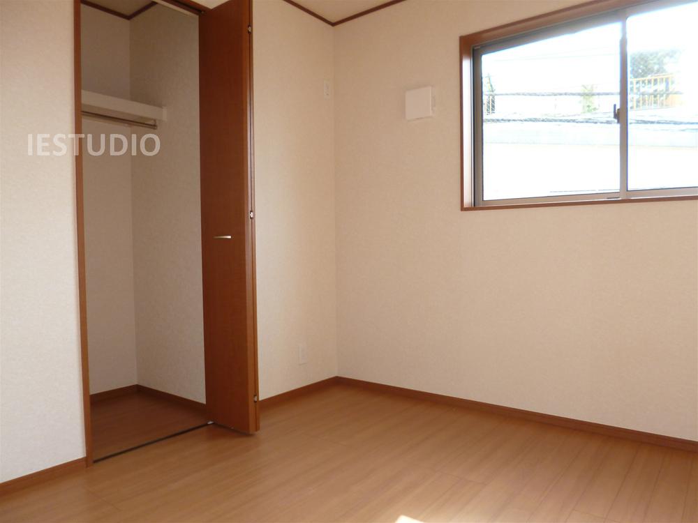 Non-living room. Indoor (September 2013) Shooting