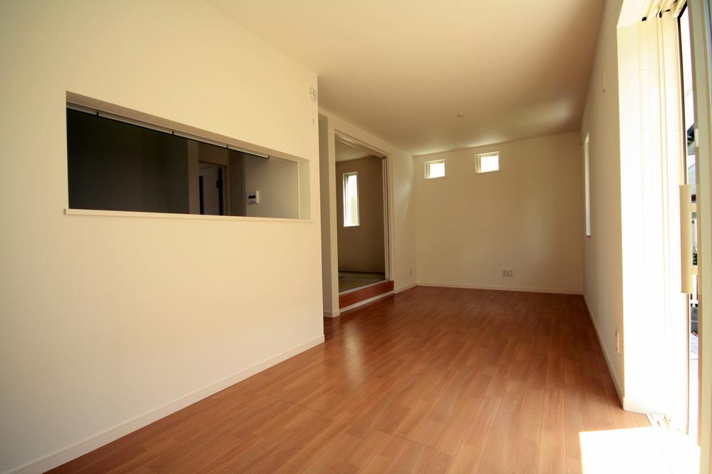 Living. Local (August 2013) Shooting