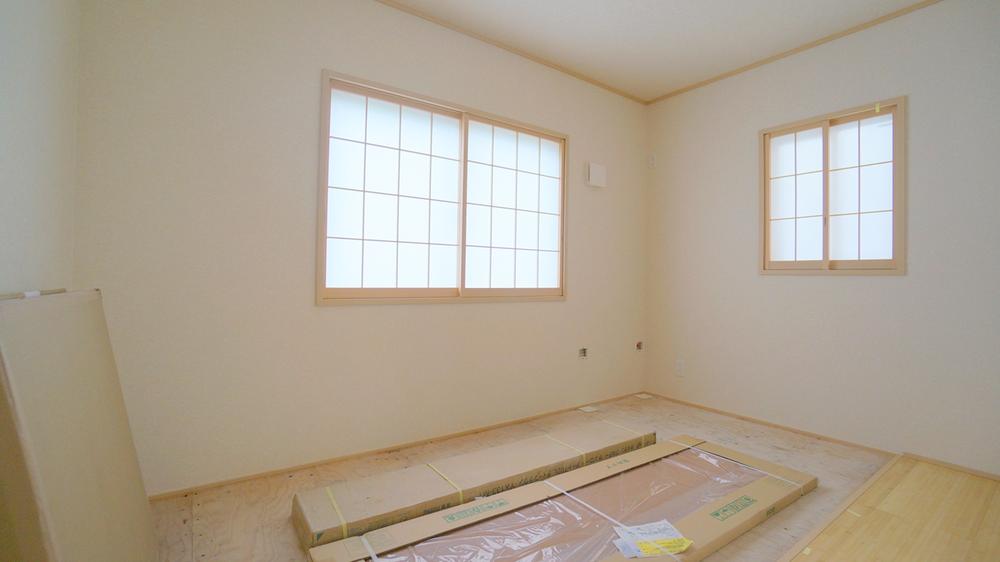 Other introspection. Japanese style room