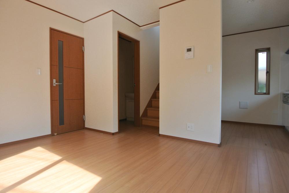 Living. 2013 September shooting