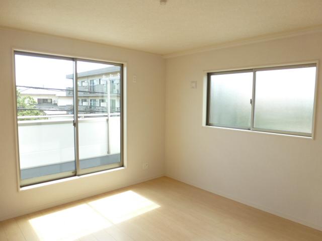 Non-living room. (September 2, 2013) Shooting The second floor of the room is also day also good