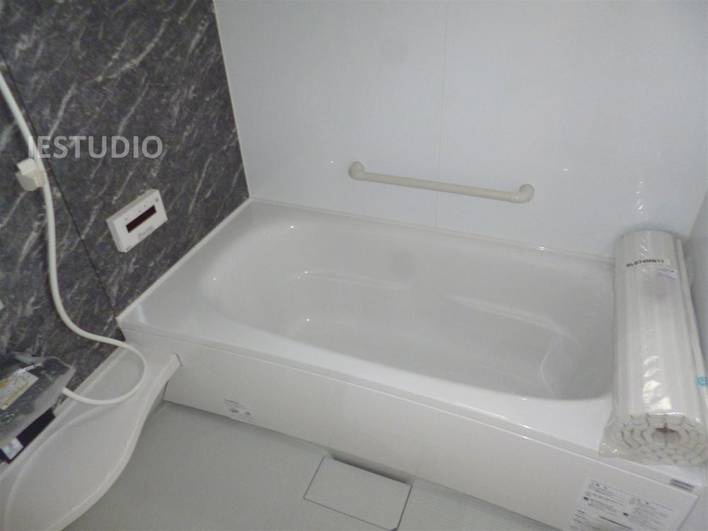 Bathroom. 2013 June shooting Building 3