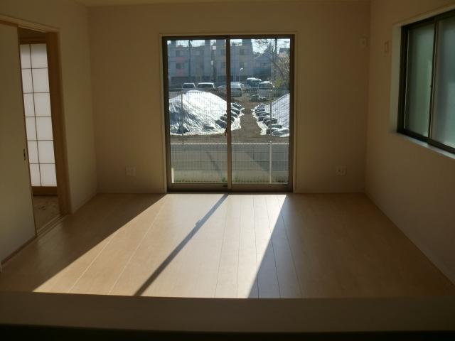 Living. LDK of the room is 16 Pledge Indoor (12 May 2013) Shooting