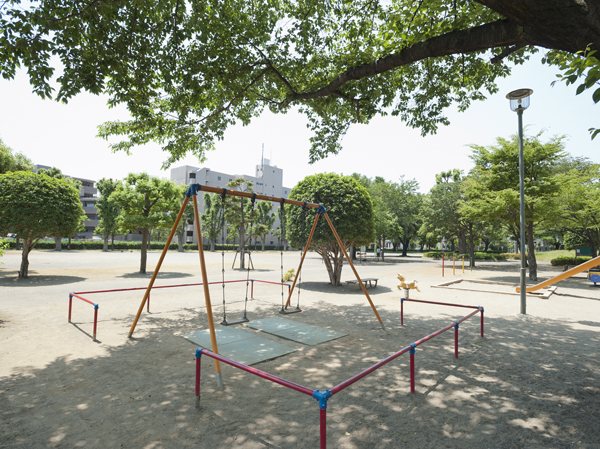 Surrounding environment. North Cultural Park / 9 minute walk (about 690m)