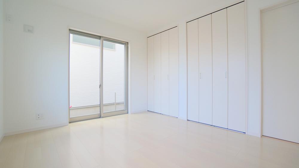 Other introspection. Western style room