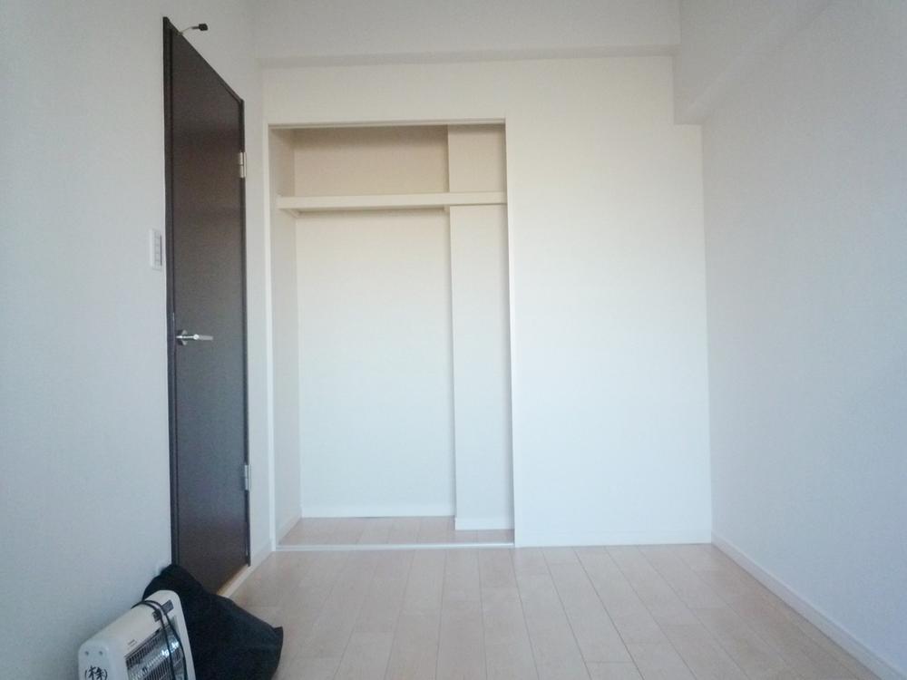 Non-living room. 2013.12.16 shooting