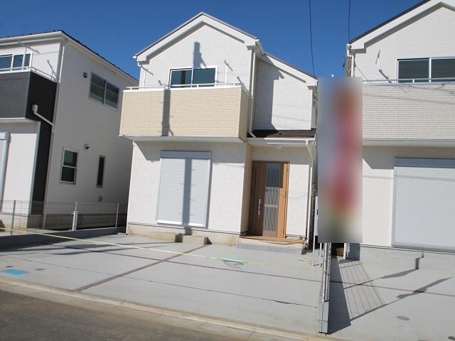 Local appearance photo. Building 3 Finished already