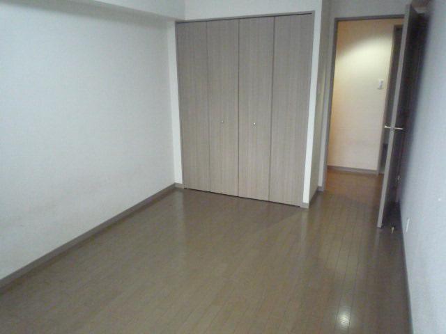 Other introspection. Local (May 2013) Shooting It will be in a room photo