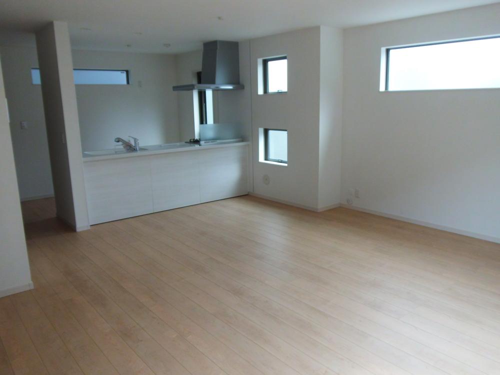 Living. Indoor (11 May 2013) Shooting