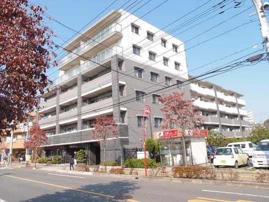 Local appearance photo. ■ Building appearance ■