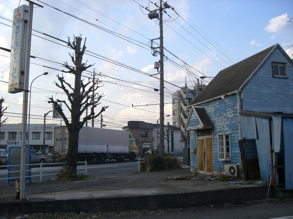 Other local. Local (12 May 2012) shooting