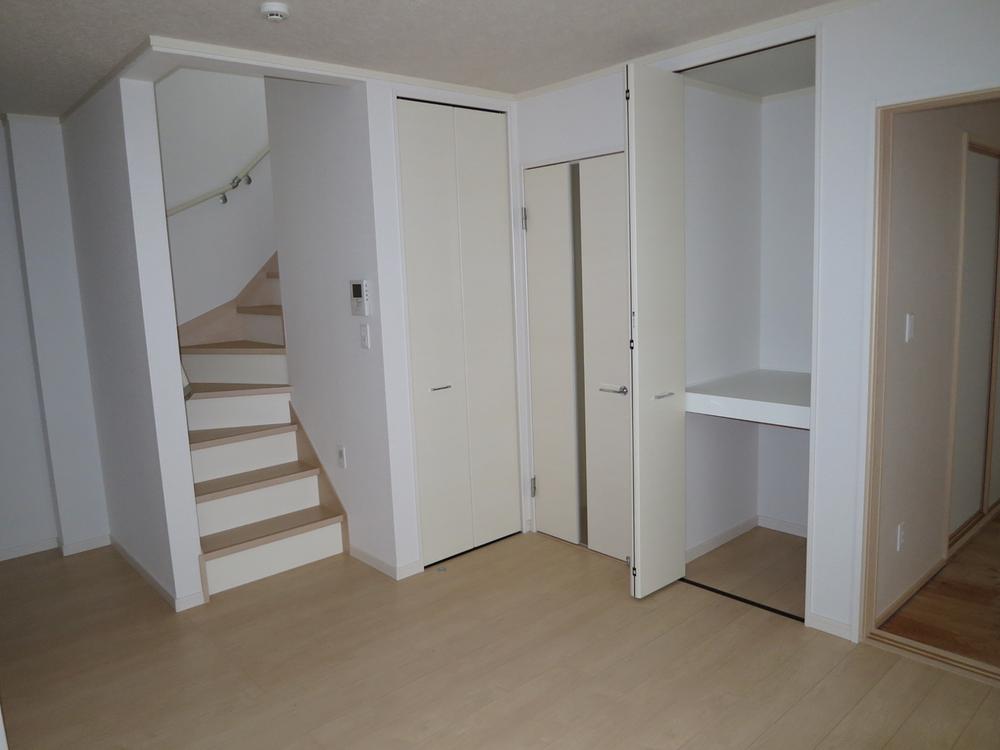 Living. Indoor (11 May 2011) Shooting