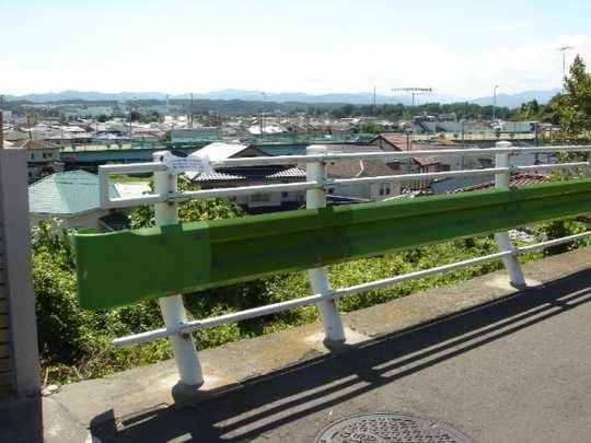 Local land photo. It is taken from the east side. 