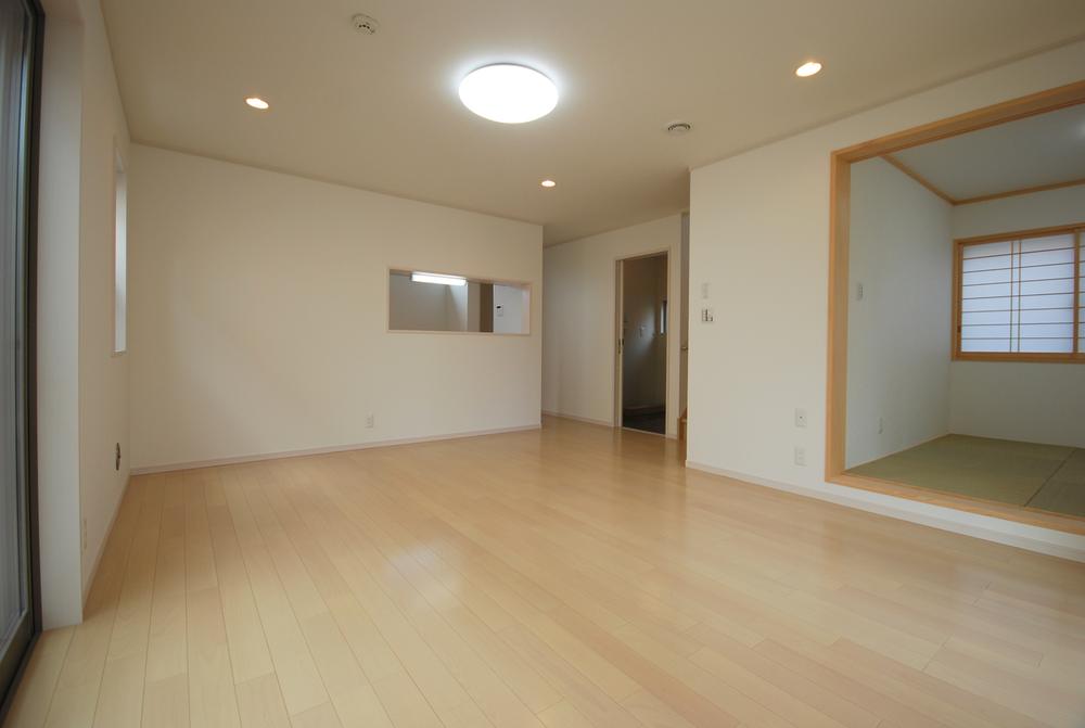 Living. Indoor (10 May 2013) Shooting