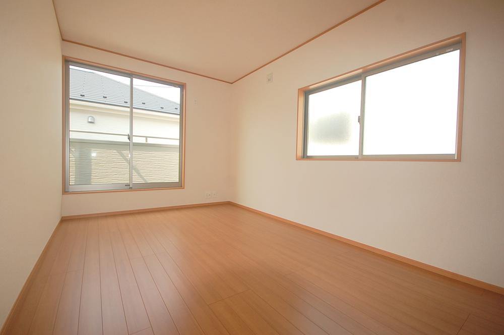 Other introspection. Western style room