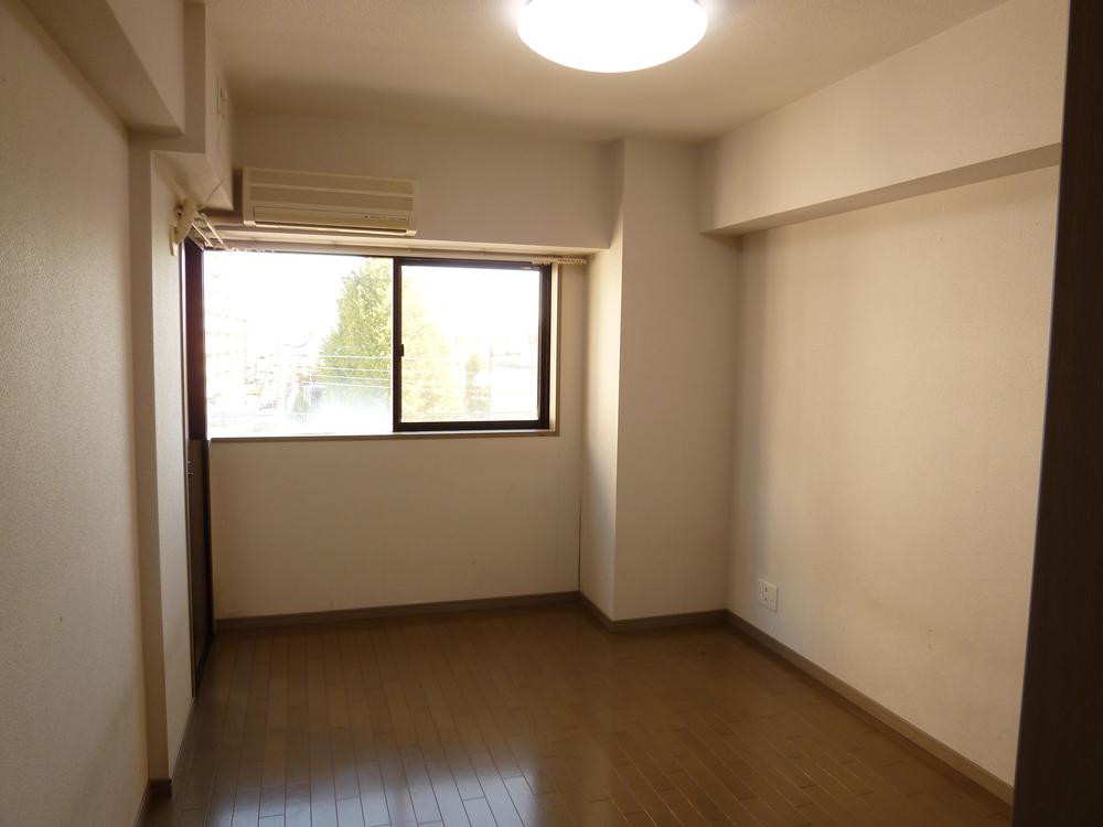 Non-living room. Western-style 2