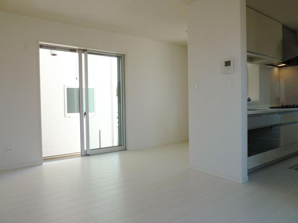 Living. Indoor (11 May 2013) Shooting