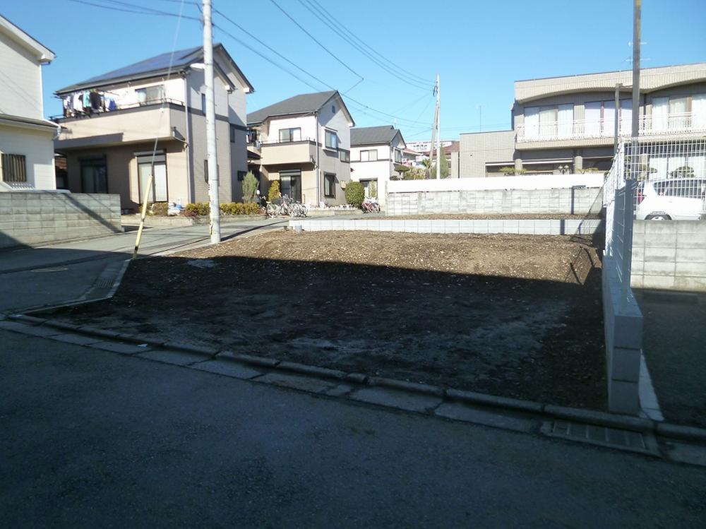 Local land photo. Local (12 May 2013) Shooting