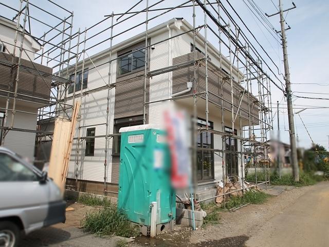 Local appearance photo. 5 Building Under construction