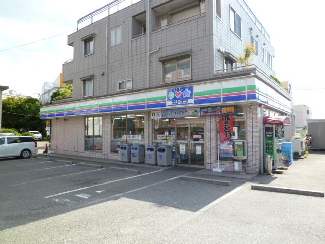 Convenience store. 700m until the Three F