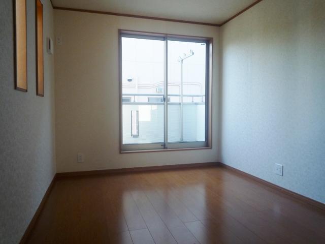 Non-living room. 2013.11.21 shooting