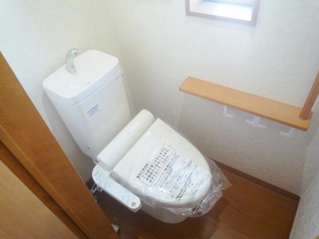 Toilet. 2013.11.21 shooting