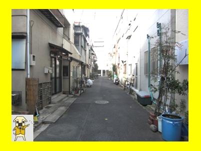 Local photos, including front road. There are around video. → http: / / youtu.be / OBKeoESLABM