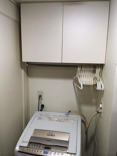 Wash basin, toilet. Laundry Area (11 May 2013) Shooting