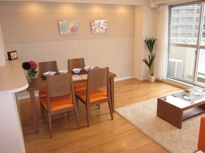 Living. Indoor (11 May 2013) Shooting Ecocarat use