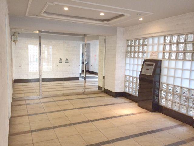 Entrance. The entrance