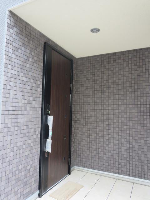 Entrance. Entrance smart key specification