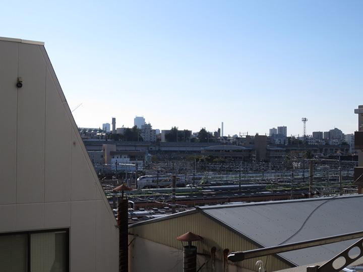 View photos from the dwelling unit. View from the southwest side balcony (October 2013) Shooting