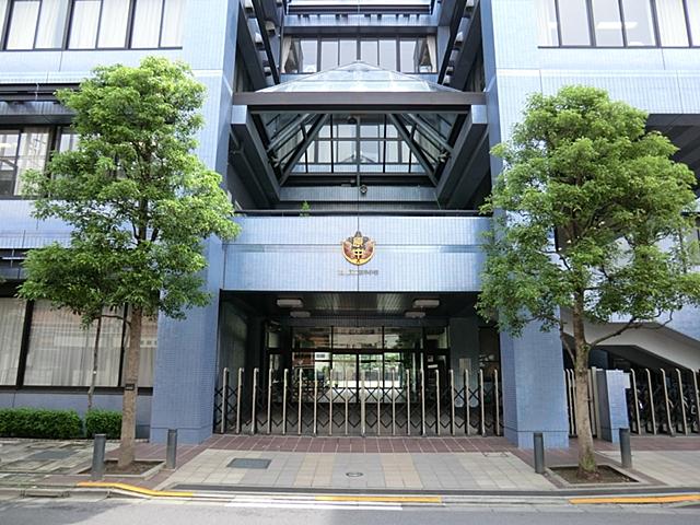 Junior high school. Municipal 310m until the original junior high school