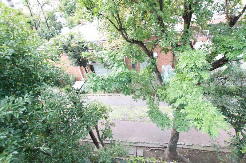 View photos from the dwelling unit