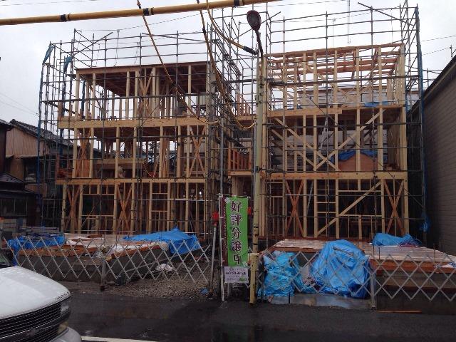 Local appearance photo. Local (10 May 2013) Shooting