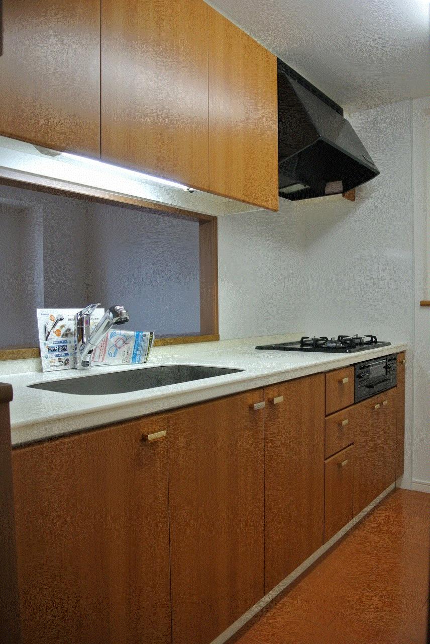 Kitchen. Kitchen of the relaxed atmosphere of woodgrain